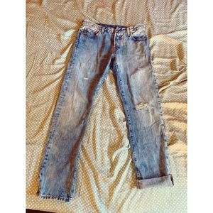 Levis jeans